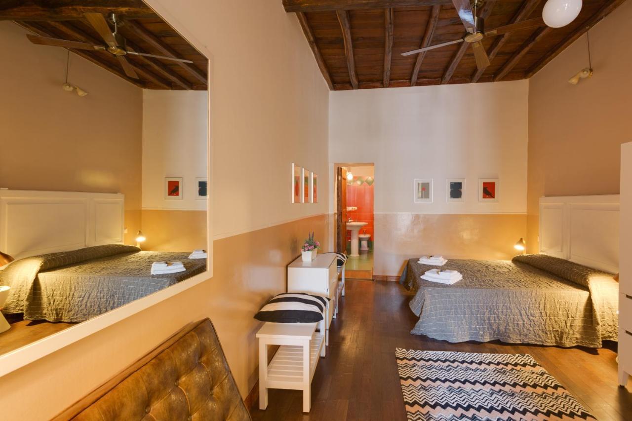 ROMAC Baullari Holiday Apartments in Campo de Fiori Esterno foto