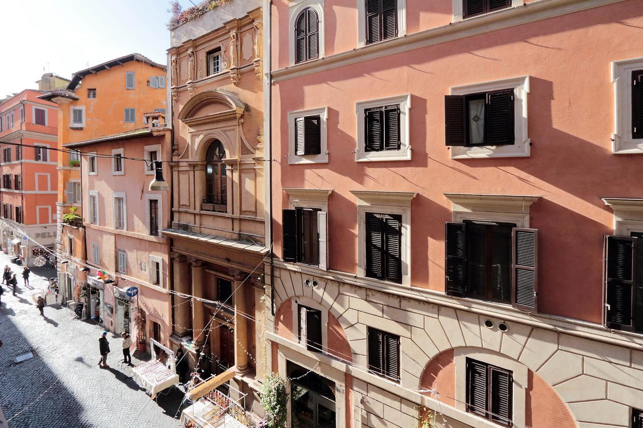 ROMAC Baullari Holiday Apartments in Campo de Fiori Esterno foto