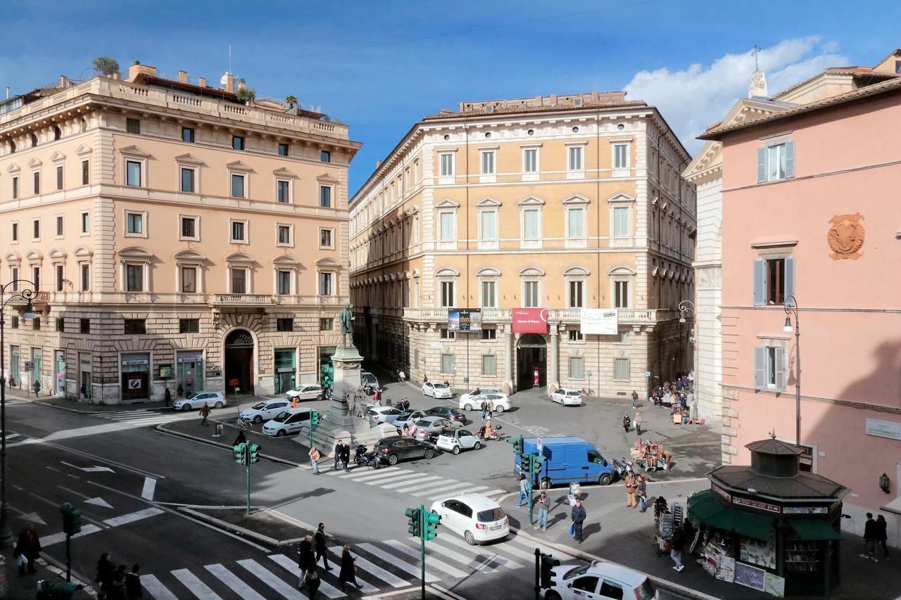 ROMAC Baullari Holiday Apartments in Campo de Fiori Esterno foto
